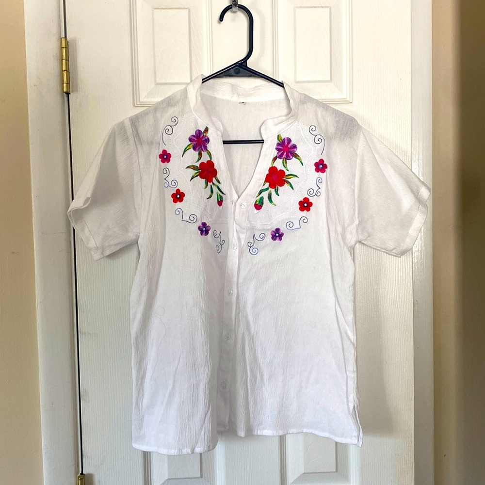 Artesian Shirt purchased in Puerto rico. Never worn!